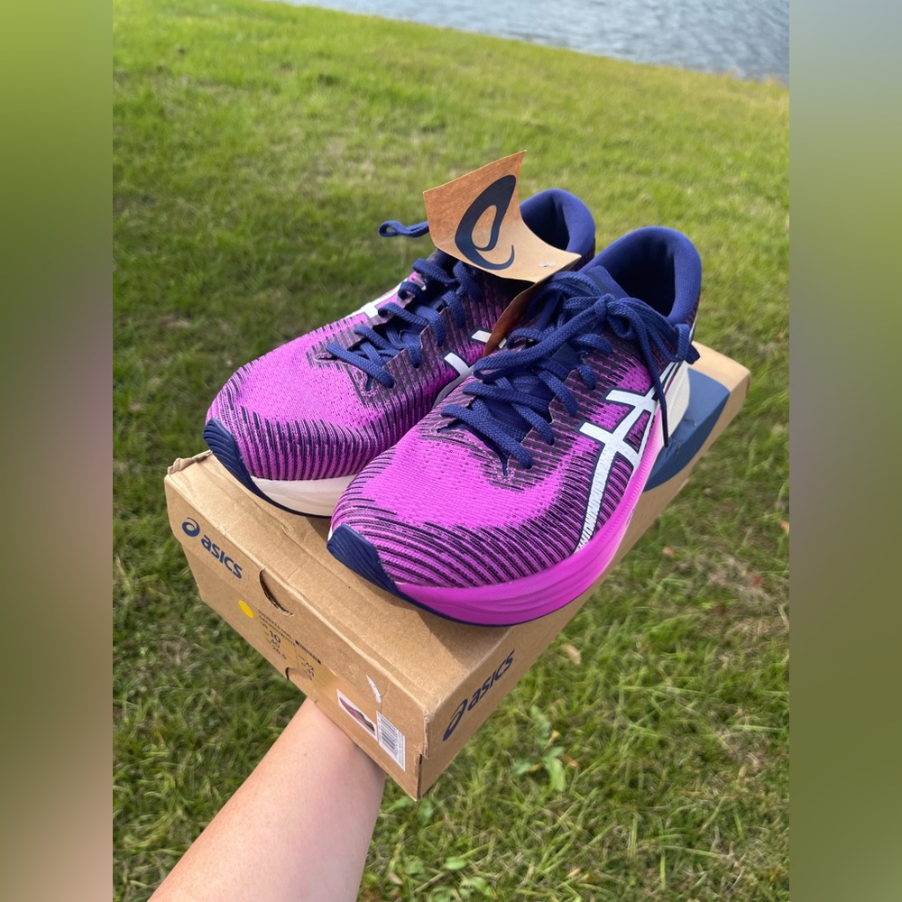Asics Women's Purple Navy Pink Gradient Running Shoes - Picture 3 of 9